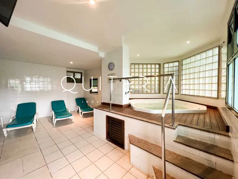 Apartamento duplex com varanda, 3 quartos e 5 banheiros — photo 30