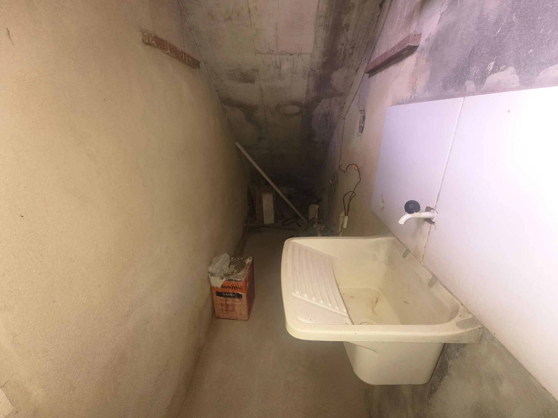 House with 1 bedroom and 1 bathroom and gas kitchen — photo 11