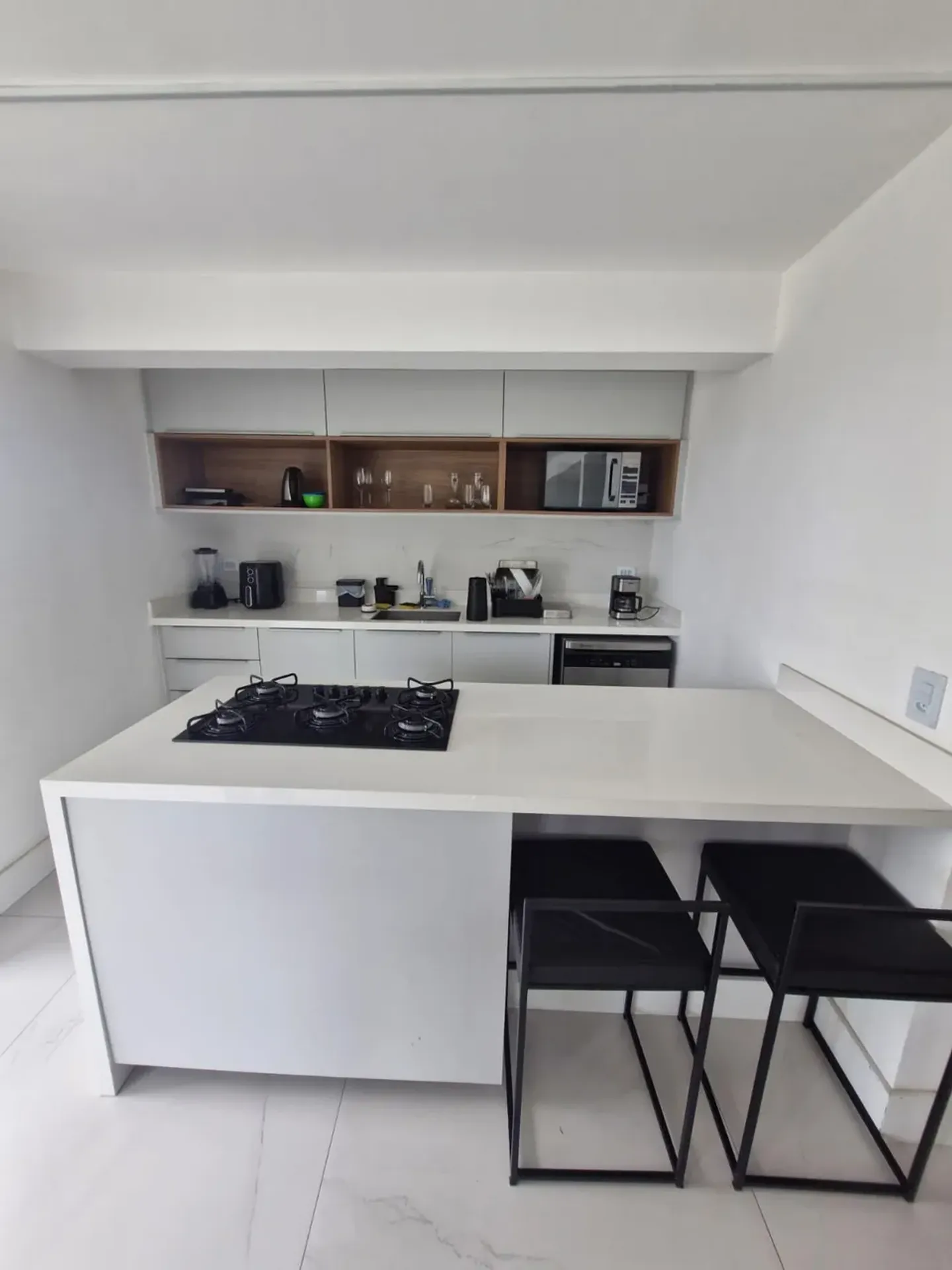 Furnished house, 280 m², with a water view — photo 7