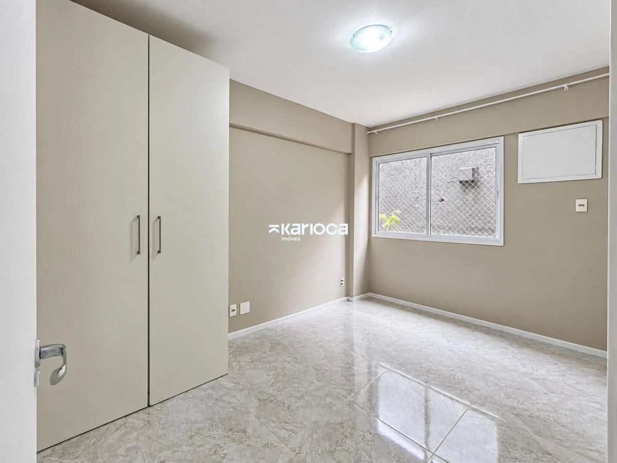 Mountain view in a 2-bedroom apartment, 64 m² — photo 12