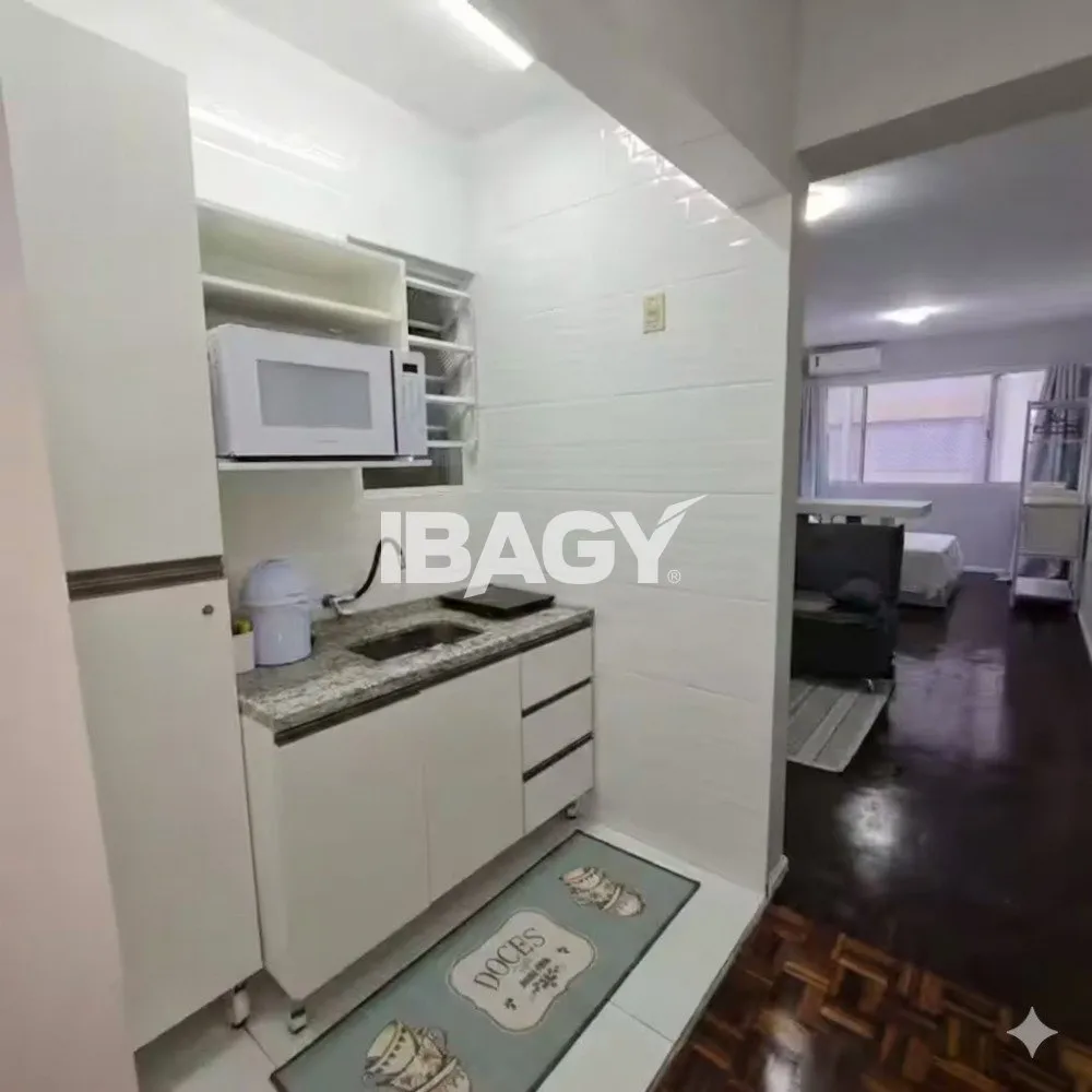 1-bedroom, 1-bath apartment with 40 m² — photo 2