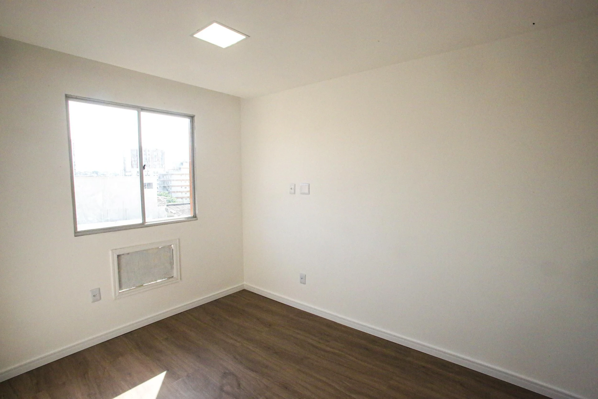 Apartamento de 3 quartos em condomínio com piscina — photo 10