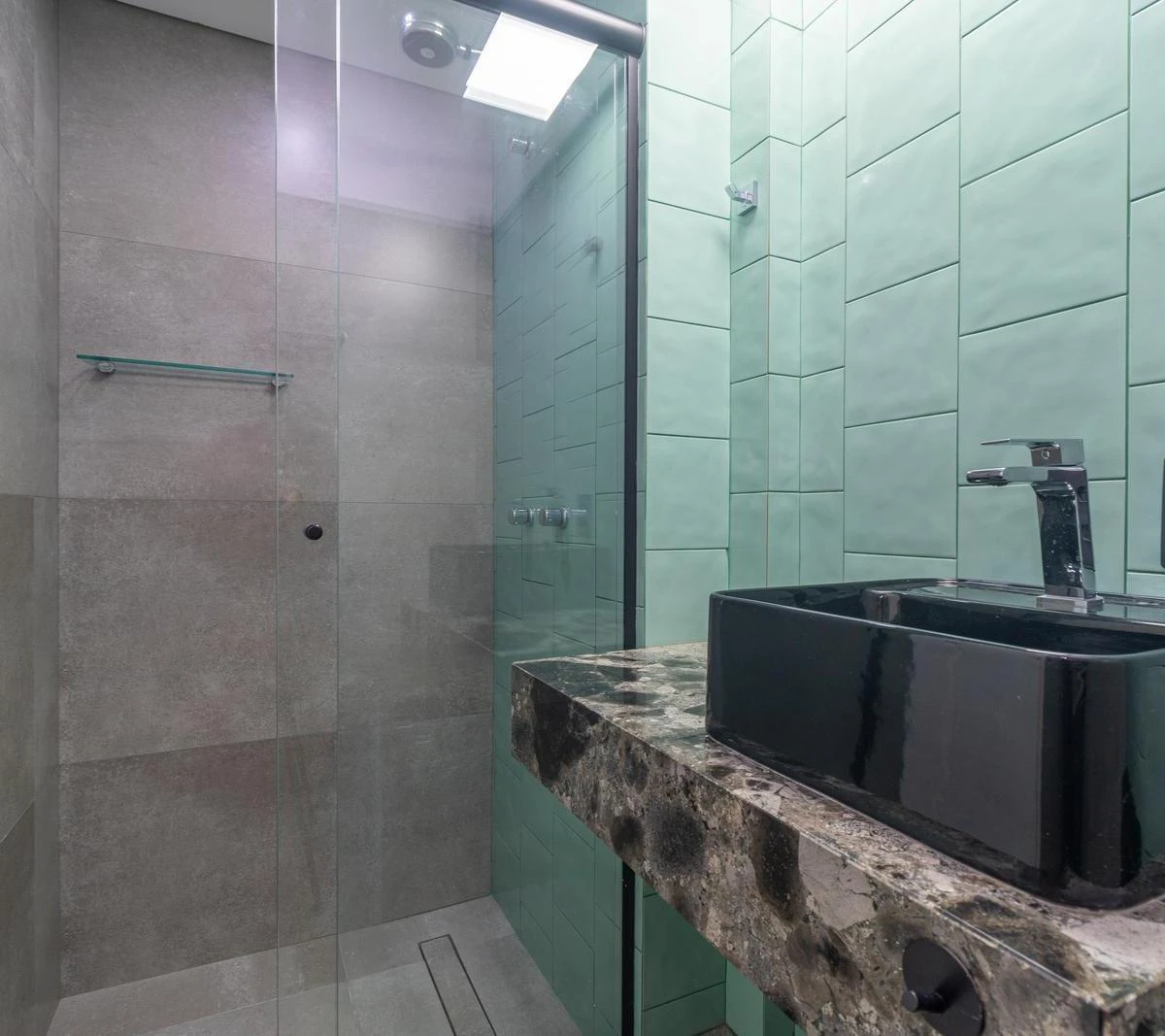 Квартира з 2 спальнями, скляним балконом і 110 м² — photo 10