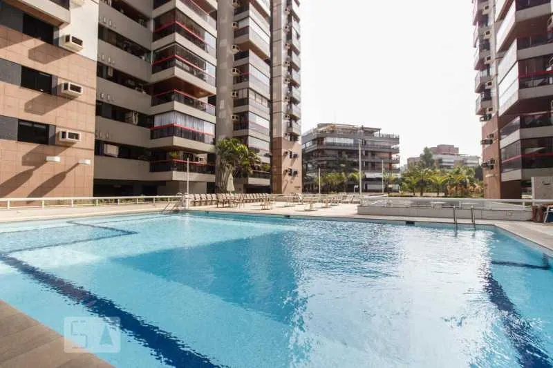 72 m² apartment with a water view and a grill on the balcony — photo 5