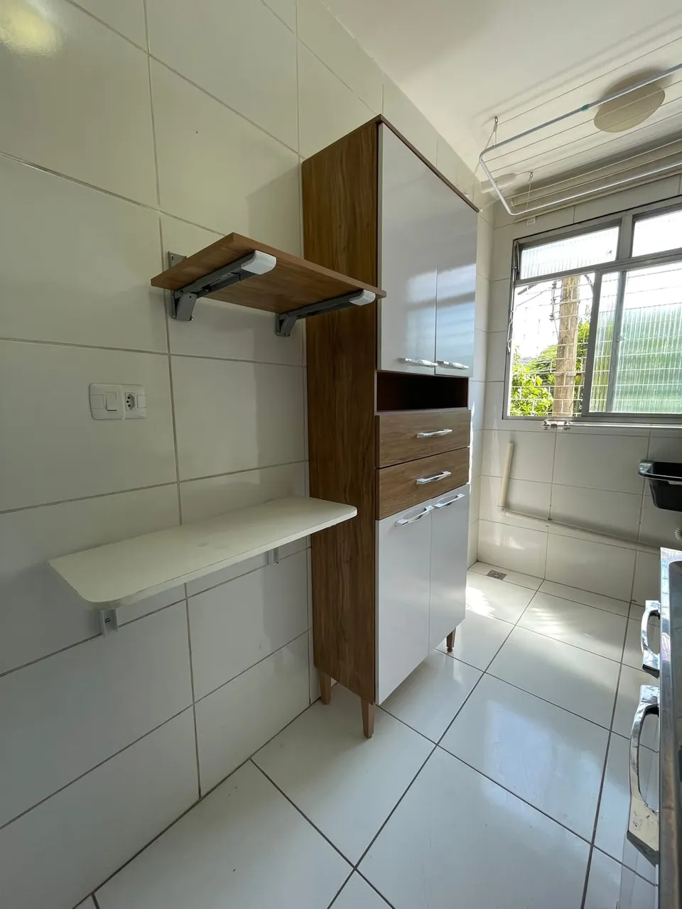 1-bedroom apartment with a gas stove and 1 bathroom — photo 8
