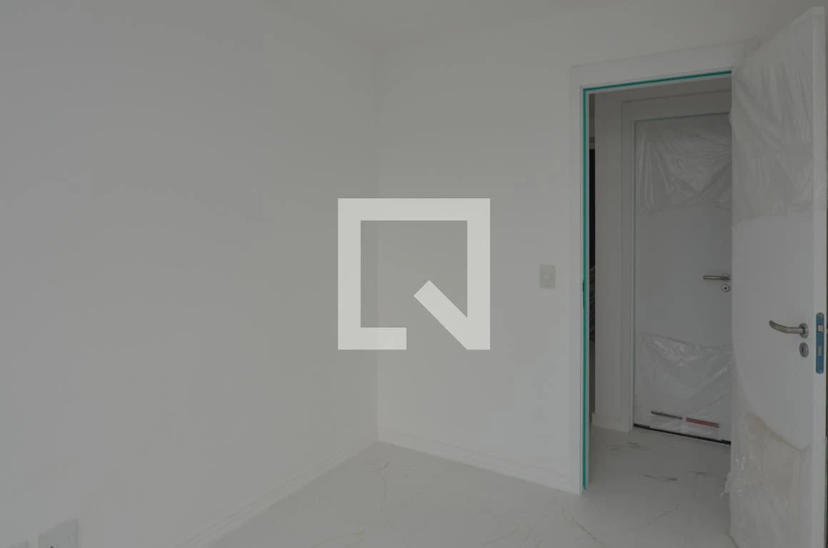 2-bedroom apartment in a building with a sauna — photo 44