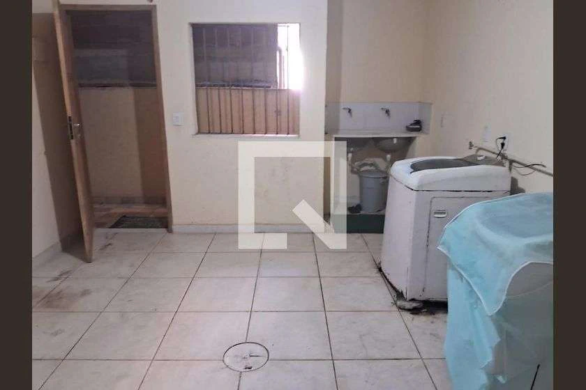 Estúdio de 25 m² com banheiro em box de vidro — photo 8