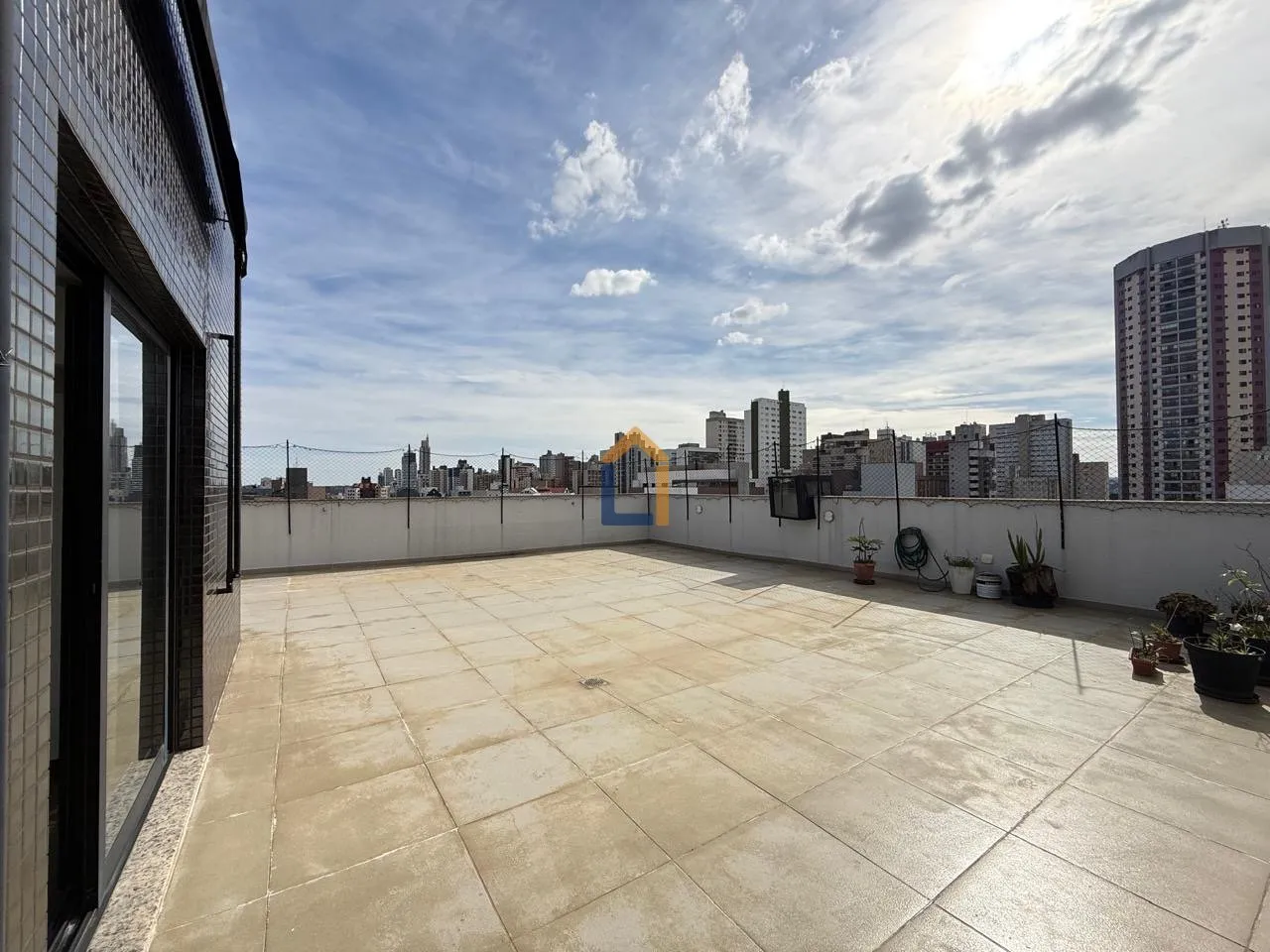 Cobertura duplex com 350 m², 2 suítes e 4 vagas — photo 46