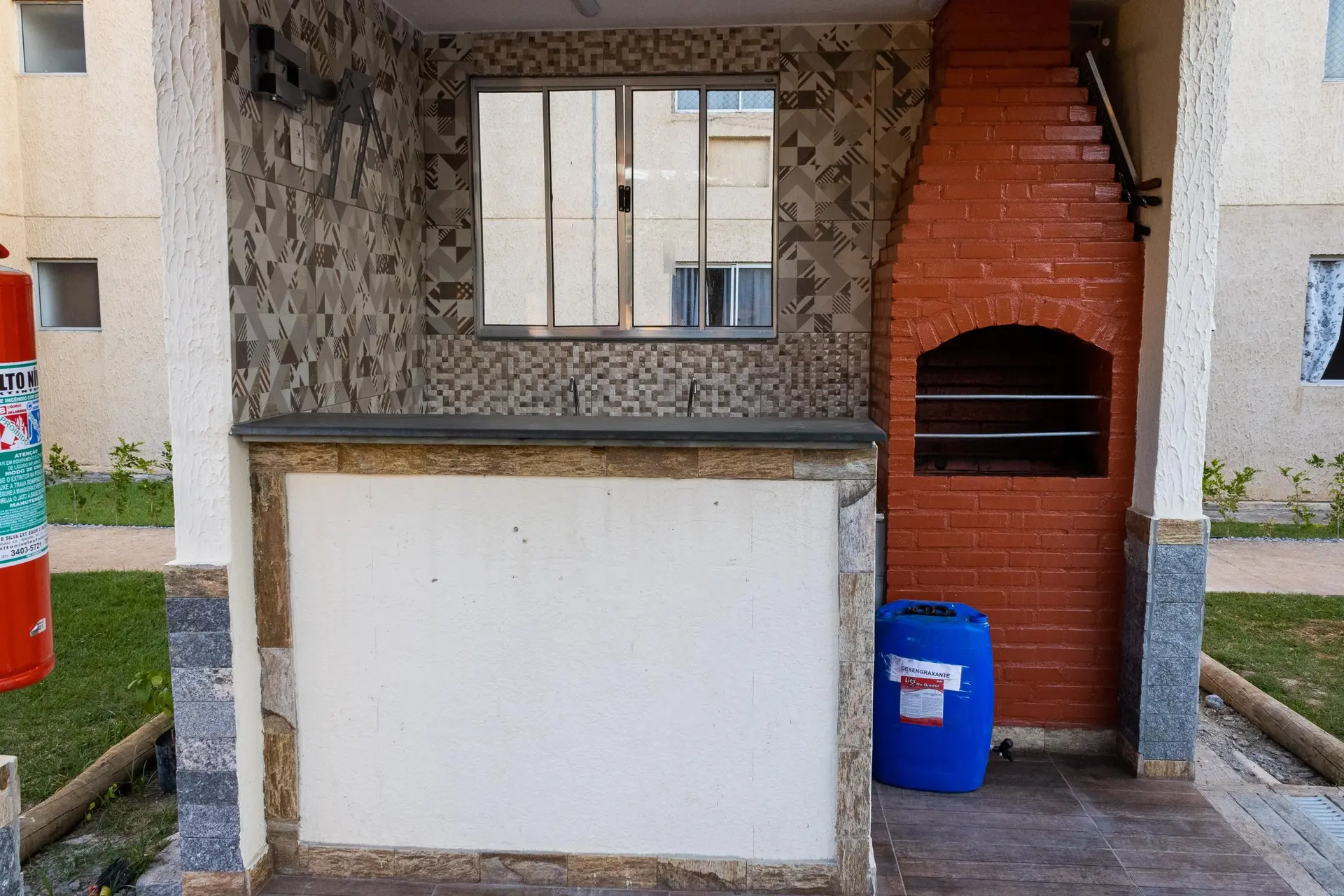 Apartment, 45 m², with a grill on the balcony — photo 34