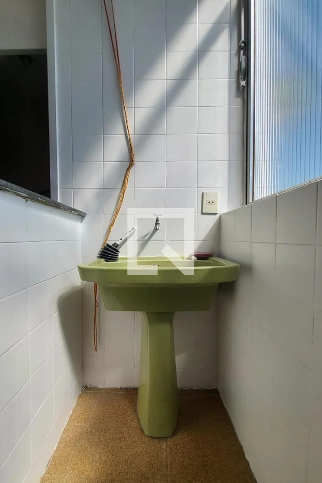 2-bedroom apartment in a building with a pool — photo 44