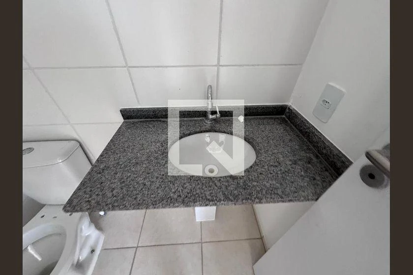 52 m² apartment with 2 bedrooms and en-suite — photo 31