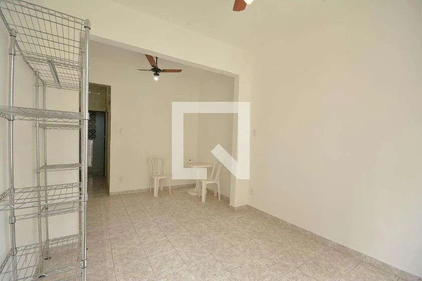 Apartamento de 1 quarto com vista de montanhas e água — photo 9
