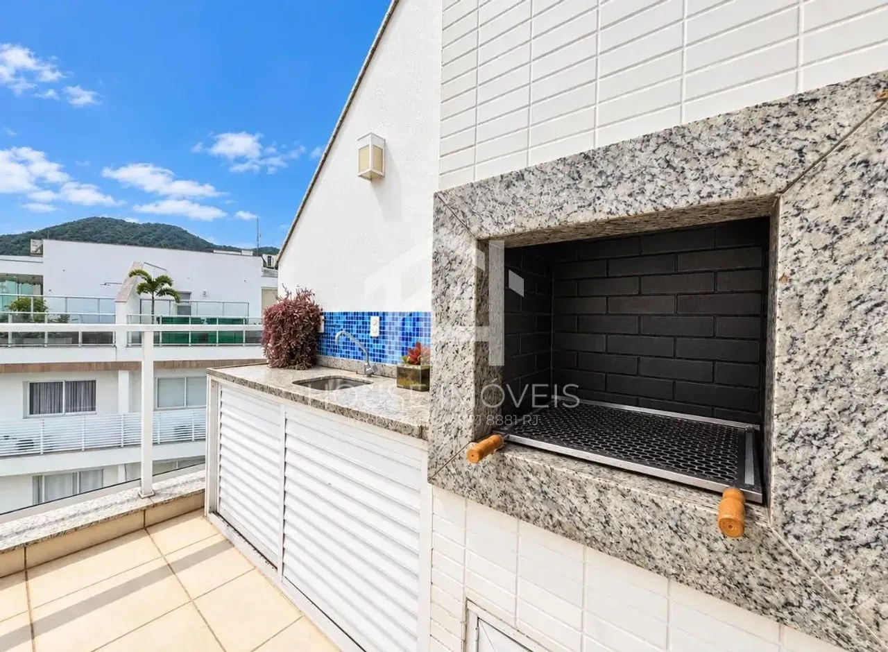 Панорамные окна и 3 спальни: квартира 150 м² — photo 7