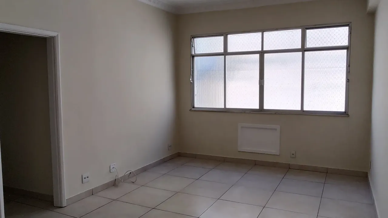 2-bedroom 2-bath apartment with no parking space — photo 9