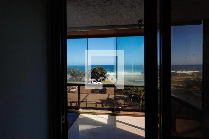 2-bedroom apartment with a water view in Rio de Janeiro — photo 26