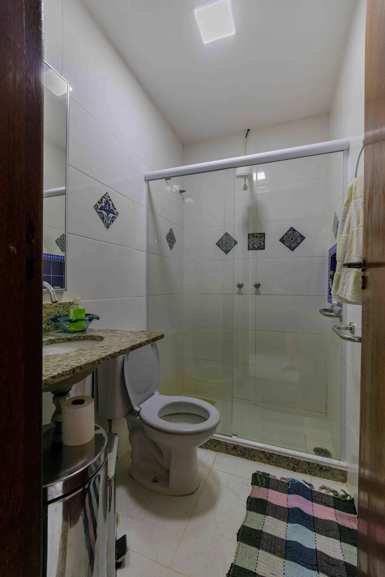 Furnished house with 5 bedrooms and a private BBQ — photo 42