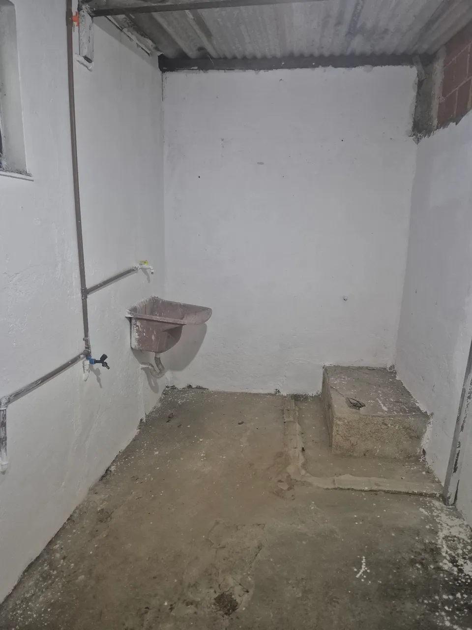 Unfurnished house with 1 bedroom and an electric shower — photo 3