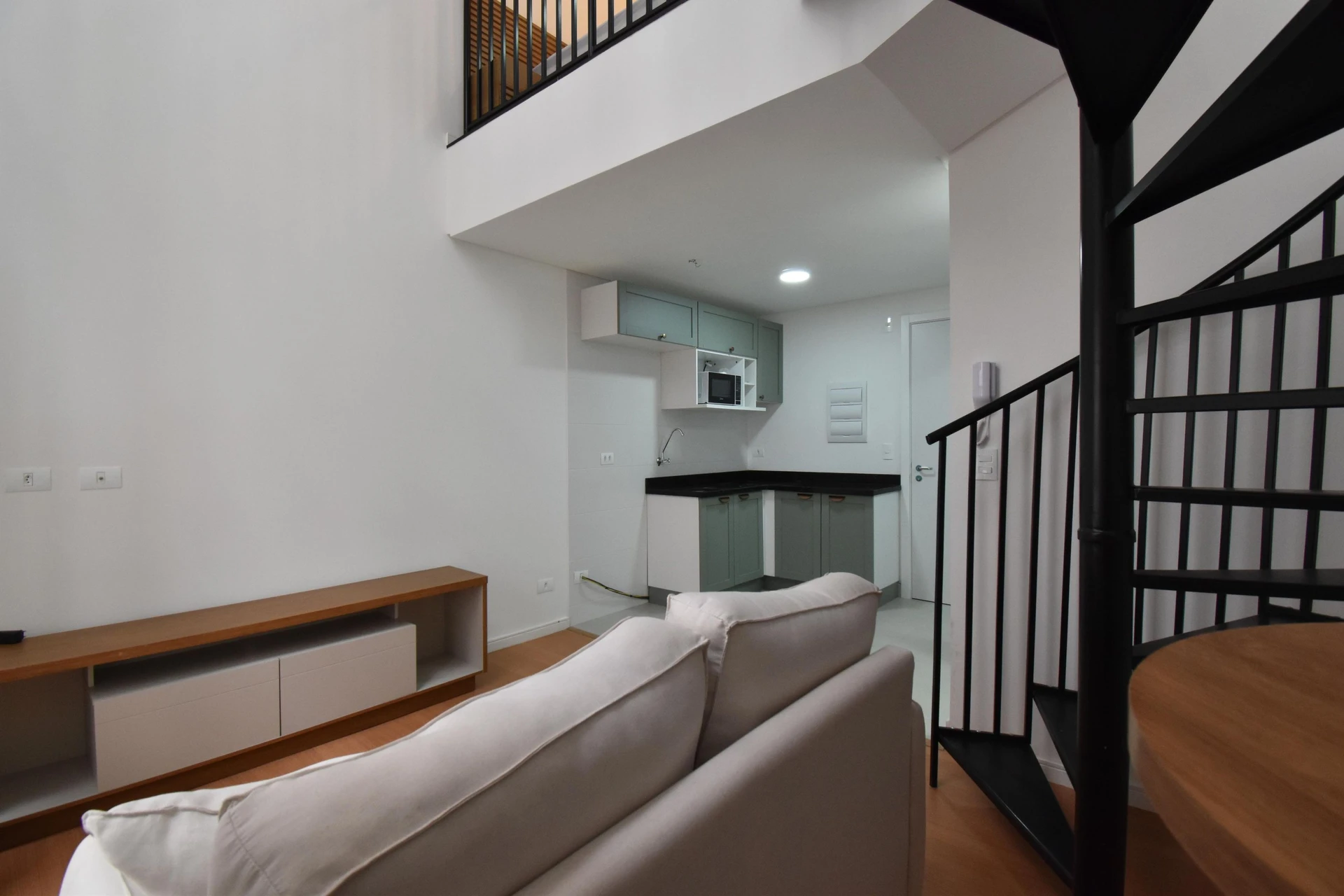 Apartamento de 36 m² com máquina de lavar e varanda gourmet — photo 6