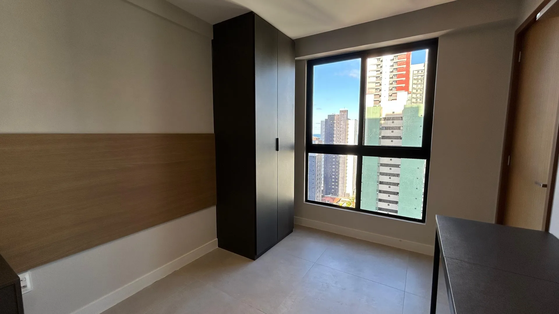 Furnished 47 m² apartment with 2 en-suite bedrooms — photo 11