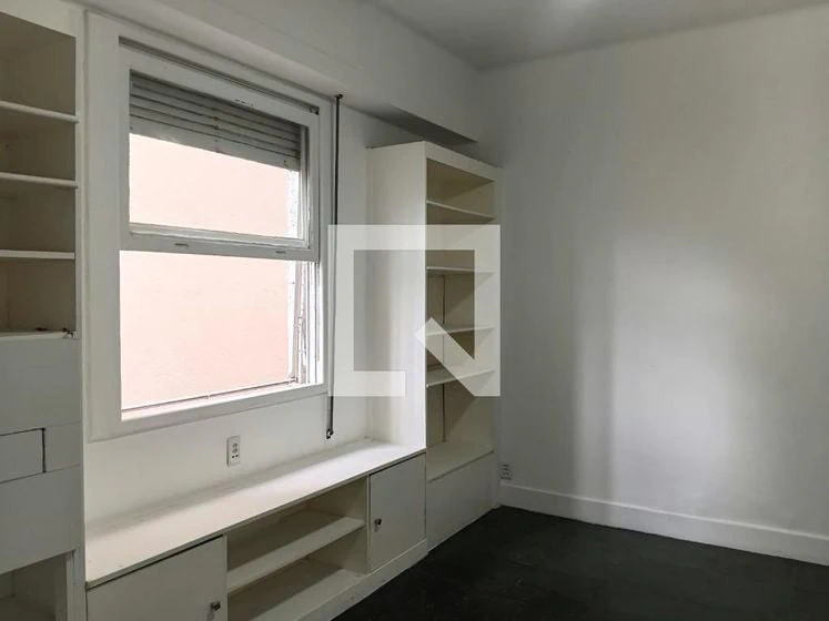 3-bedroom apartment, 1 with its own bathroom, 110 m² — photo 12