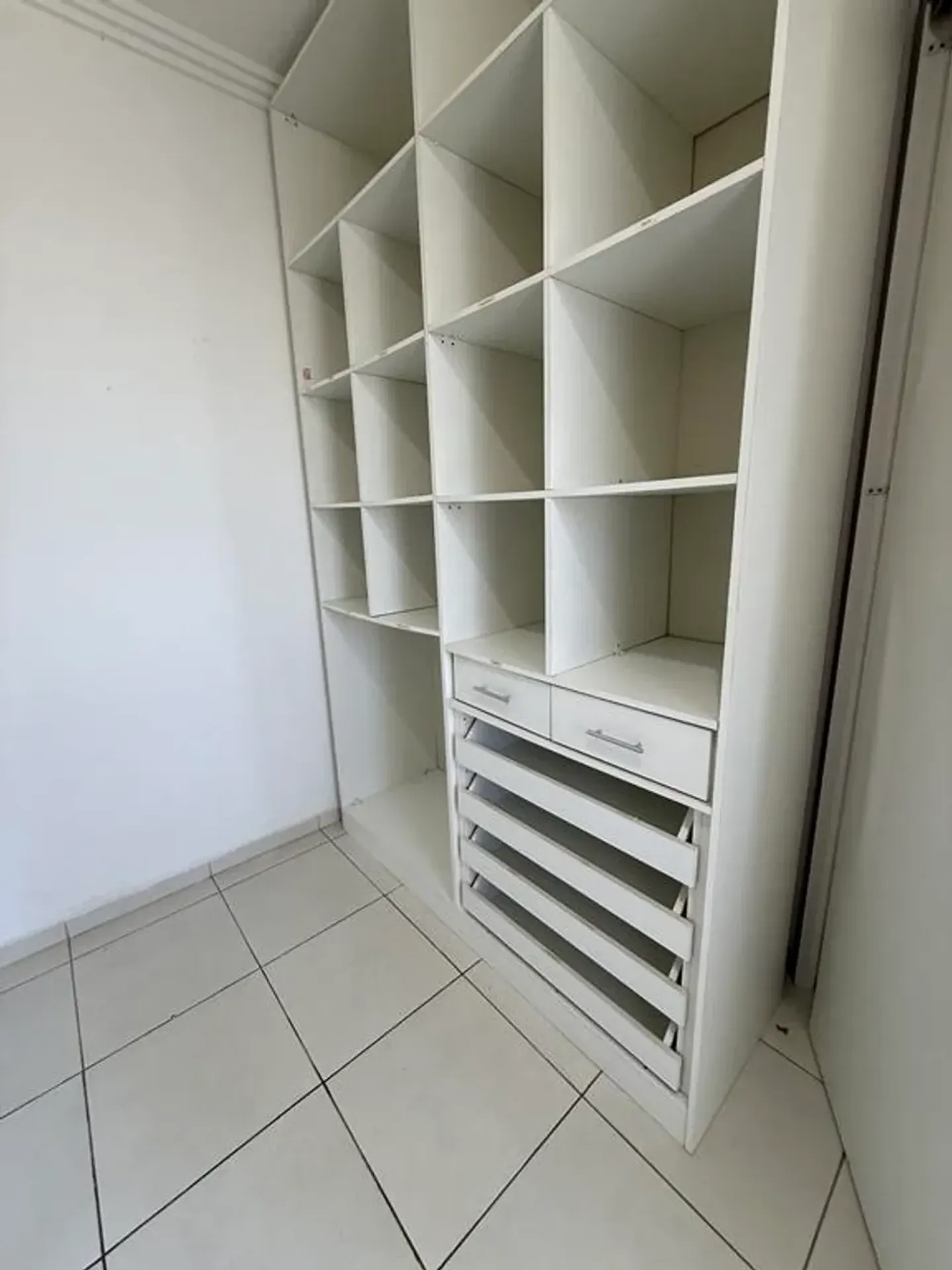 Duplex house with 4 bedrooms and 5 bathrooms — photo 37