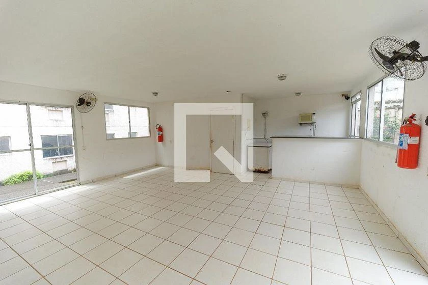Washing machine in a 2-bedroom apartment, 44 m² — photo 25