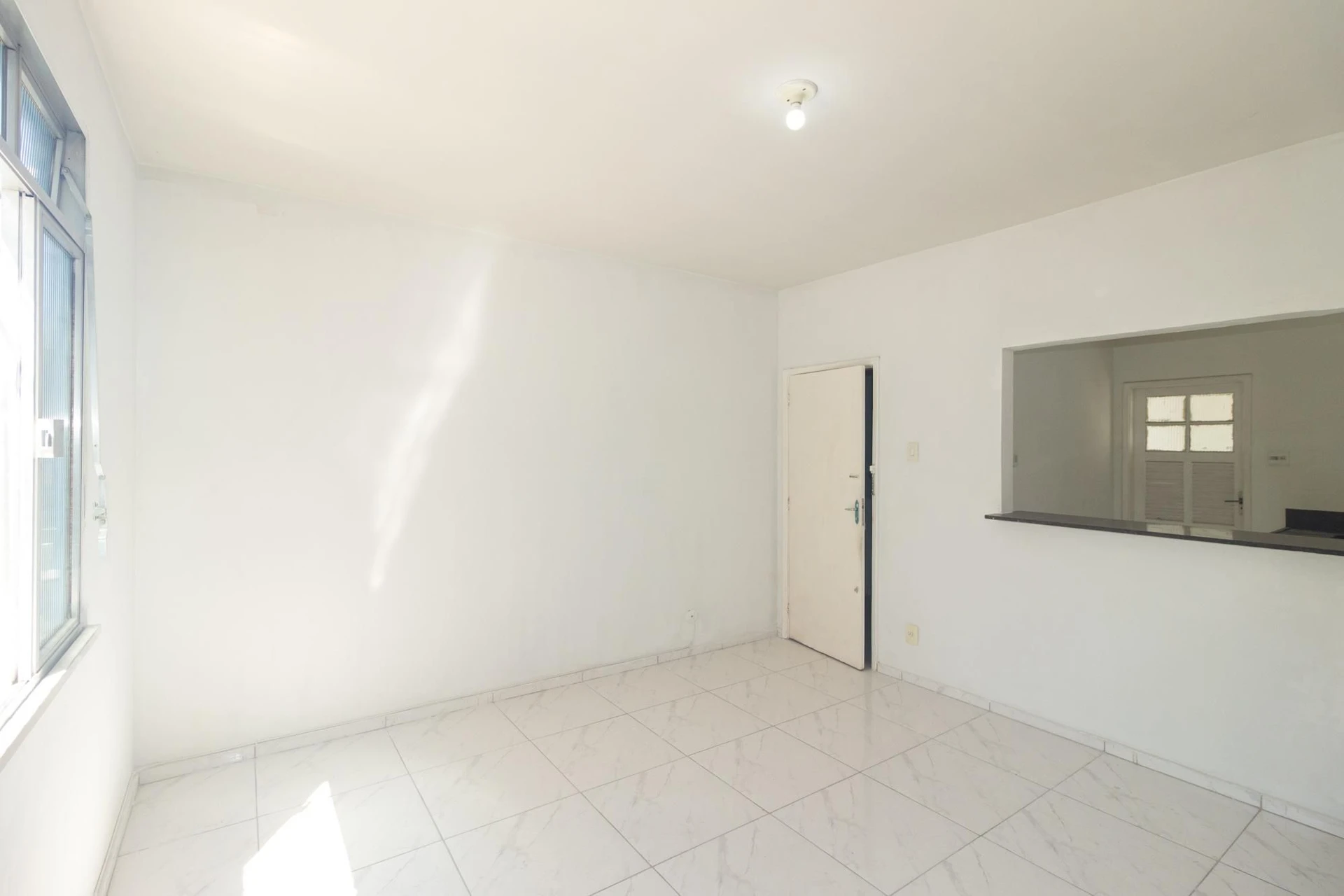 Apartment with 2 bedrooms, 1 bathroom and 1 parking spot — photo 5