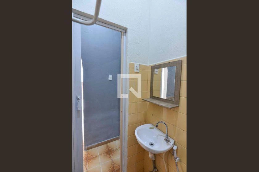 House with 2 bedrooms, 2 bathrooms and 80 m² with gas kitchen — photo 27