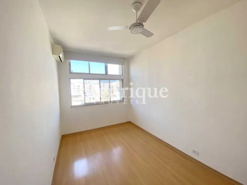 Washing machine in a 3-bedroom apartment, 110 m² — photo 12