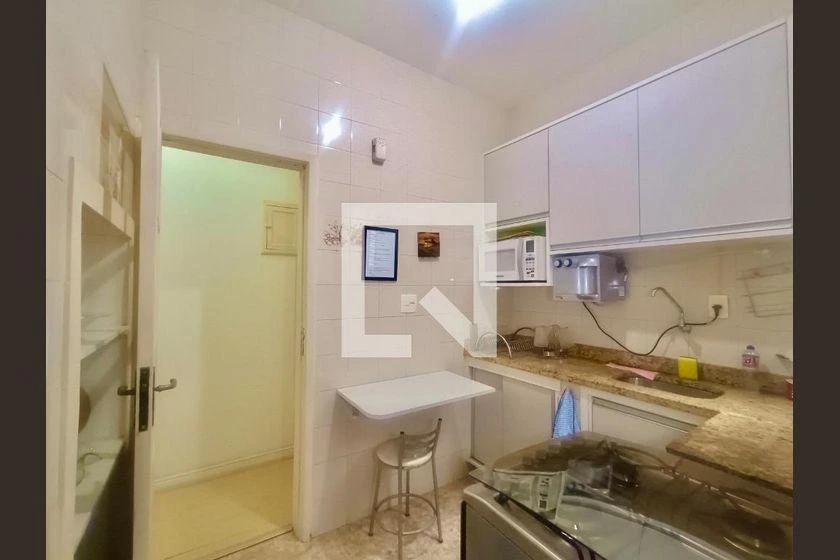 Rental apartment with 2 bedrooms and a balcony — photo 37