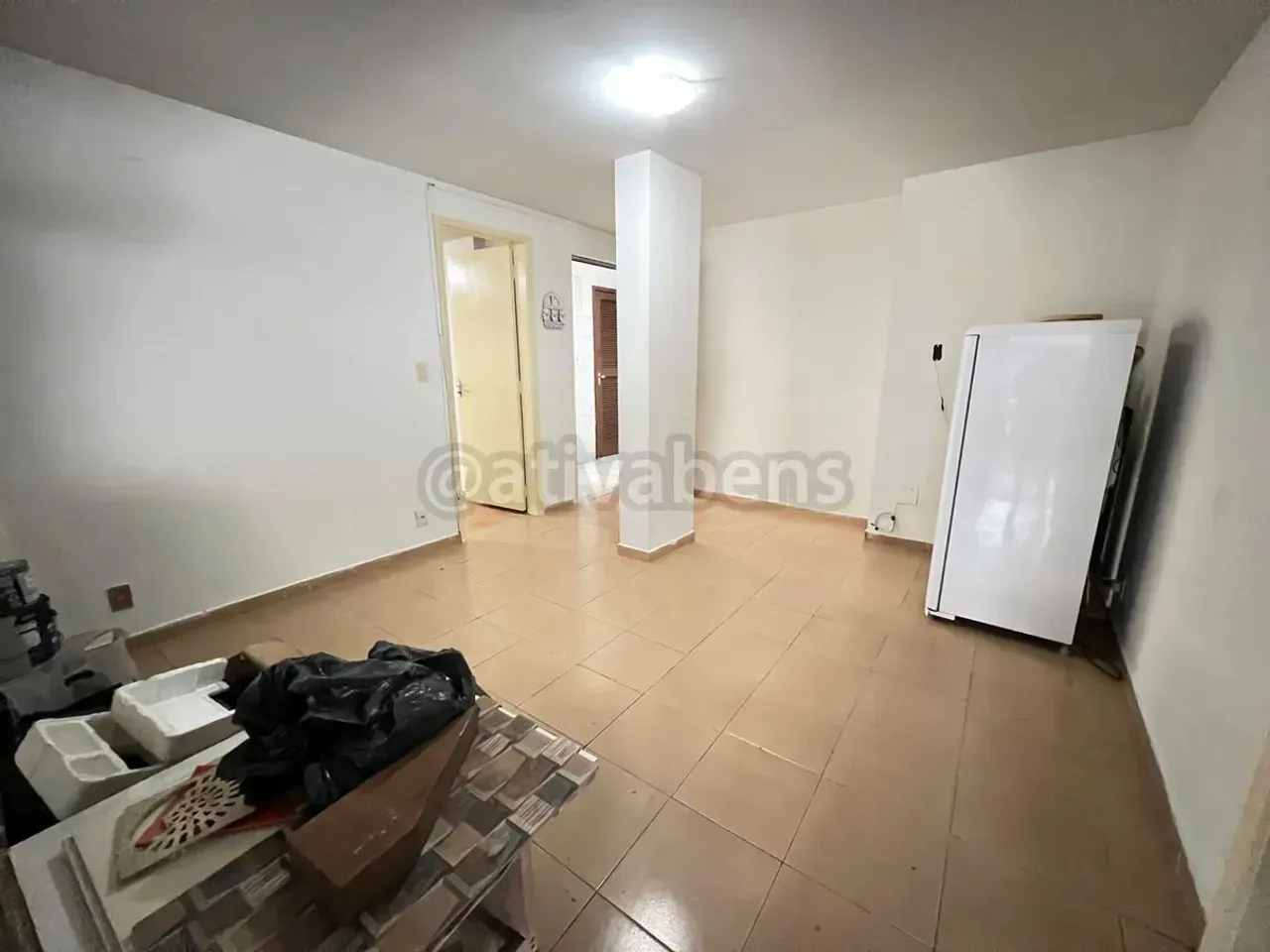 Unfurnished apartment with a separate kitchen and 1 bedroom — photo 11