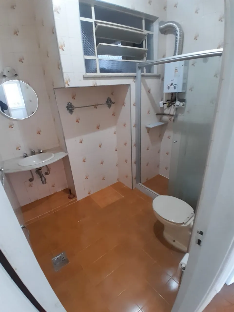 Unfurnished apartment with 2 bedrooms and 1 bathroom — photo 15