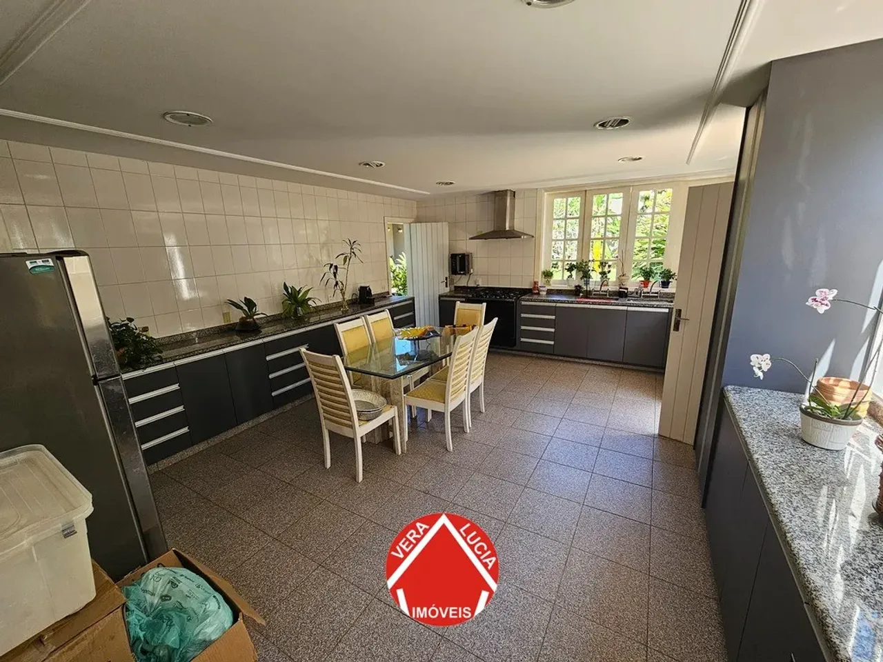 Furnished duplex house with 5 bedrooms and 5 baths — photo 2