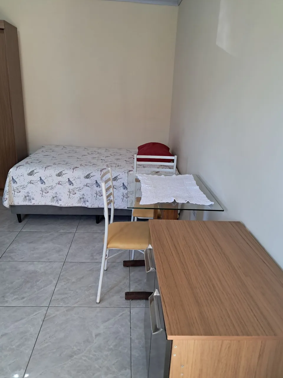 Furnished studio, 25 m², with a home office — photo 6