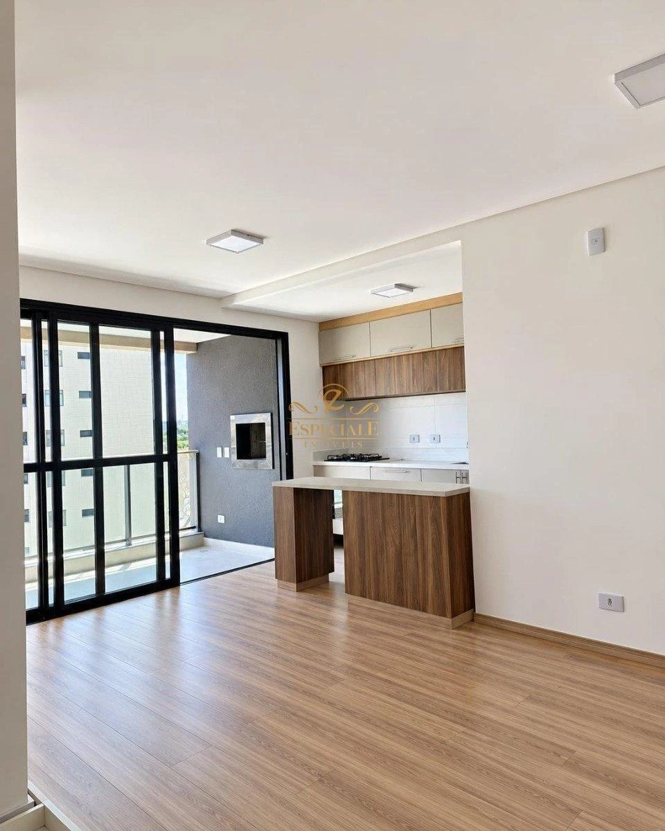 Rental apartment with 2 bedrooms and 1 en-suite — photo 5