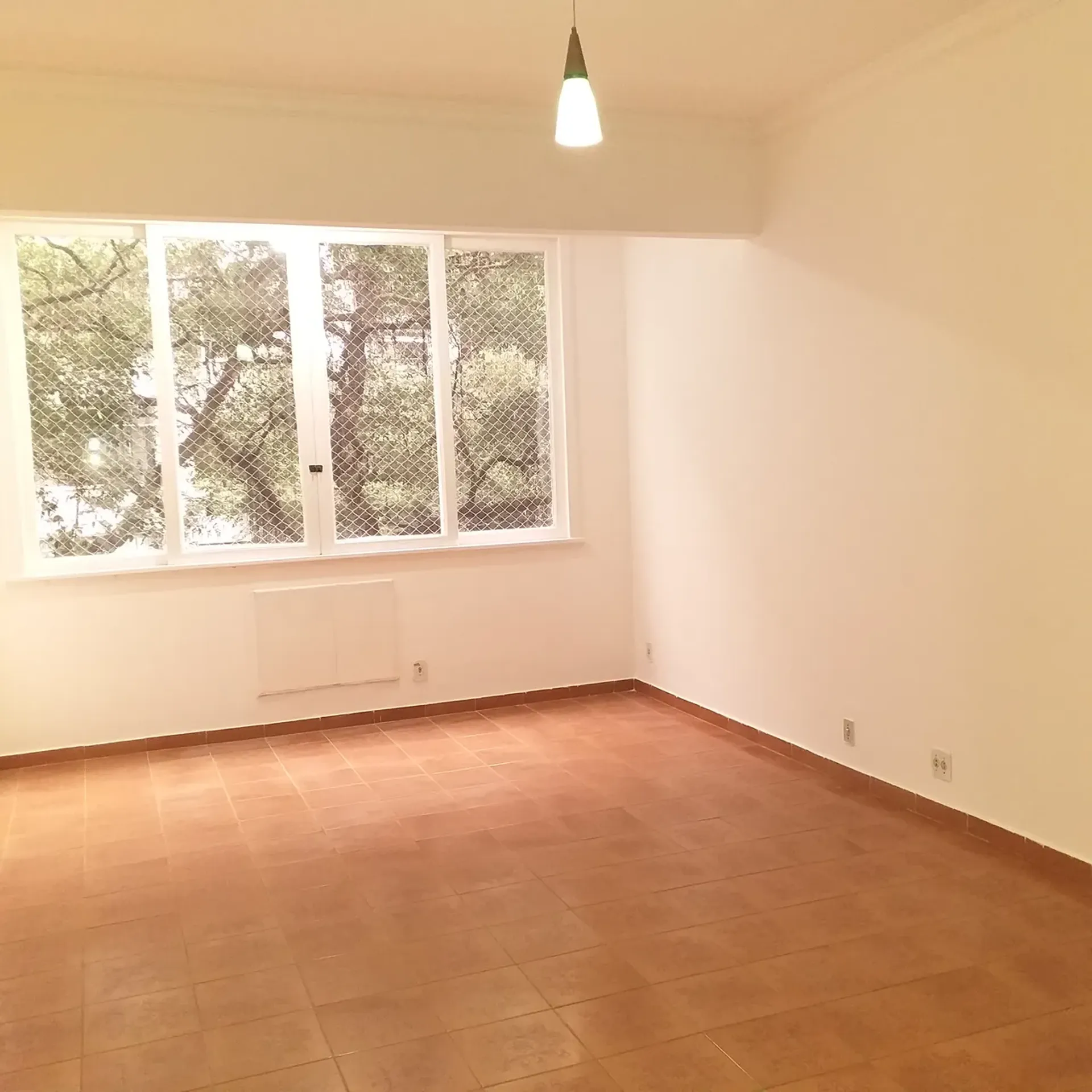 Apartamento para aluguel com 3 quartos e 100 m² — photo 3
