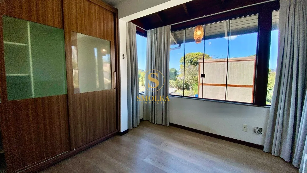 2-bedroom apartment with a home office in Florianópolis — photo 33