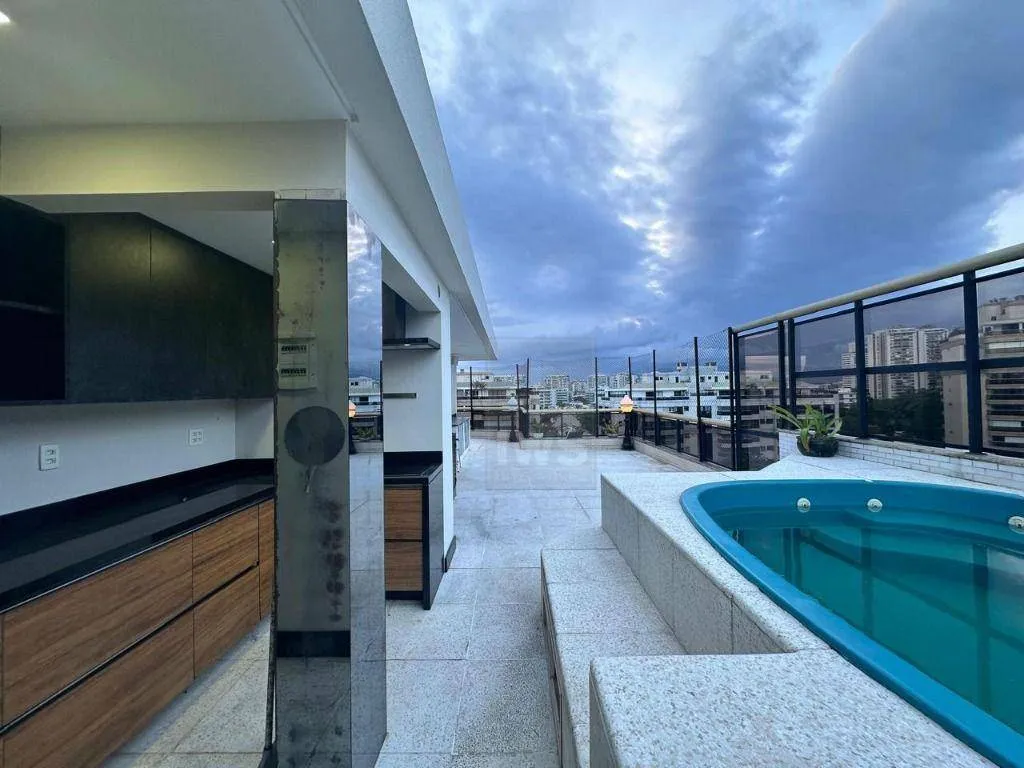 Furnished duplex penthouse with enclosed balcony — photo 48