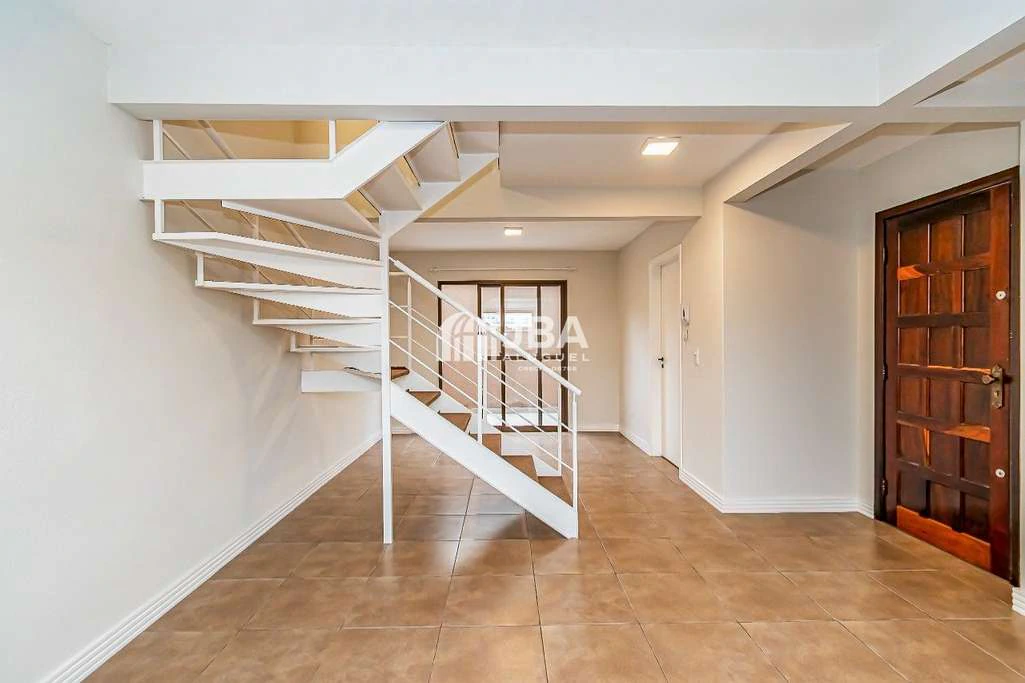 Townhouse for rent with 3 bedrooms and 111 m² — photo 4