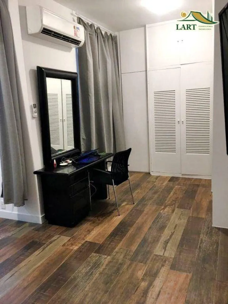 Cobertura-style apartment with 3 bedrooms and 450 m² — photo 20