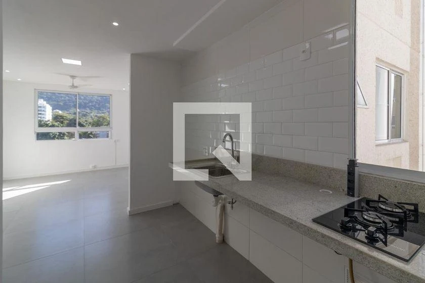 Apartamento, 43 m², com vista para as montanhas