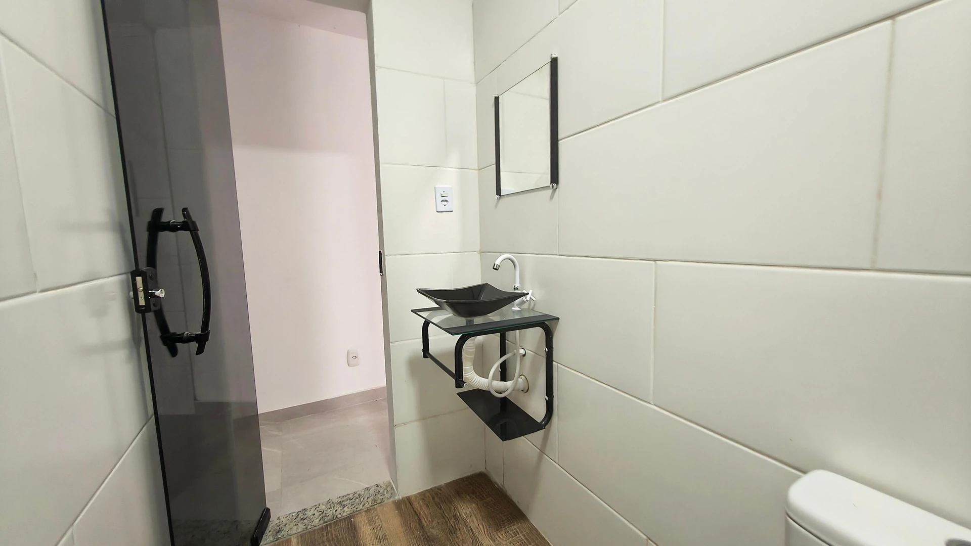 Unfurnished house with 3 bedrooms and 3 bathrooms — photo 2