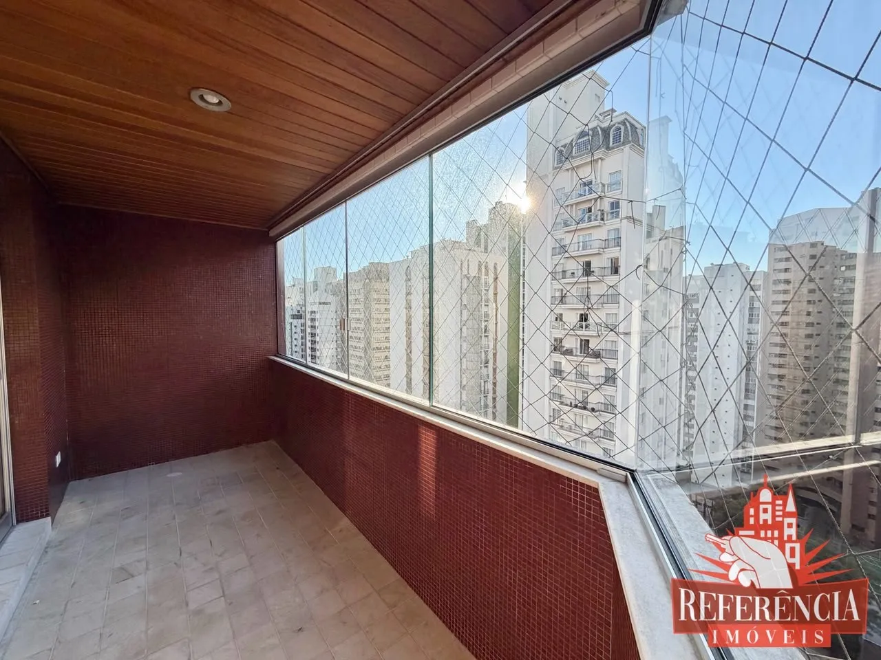 3-bedroom unfurnished apartment with a glass balcony and 2 parking — photo 9