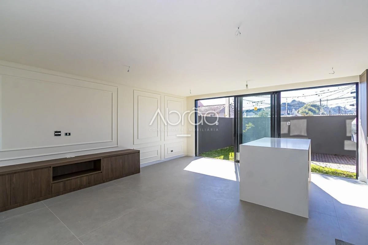 House with a washing machine and open-plan kitchen — photo 14