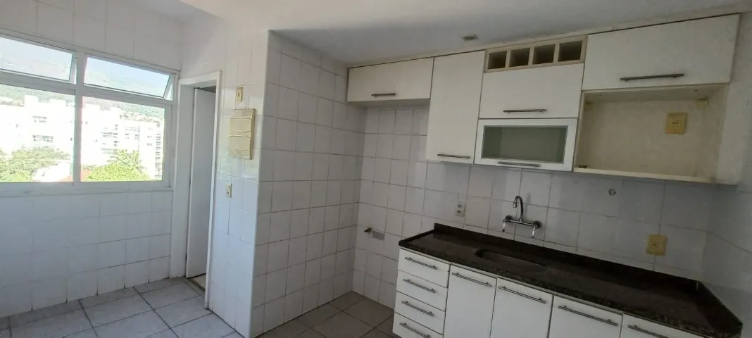 Furnished apartment with 2 bedrooms and 3 bathrooms — photo 7