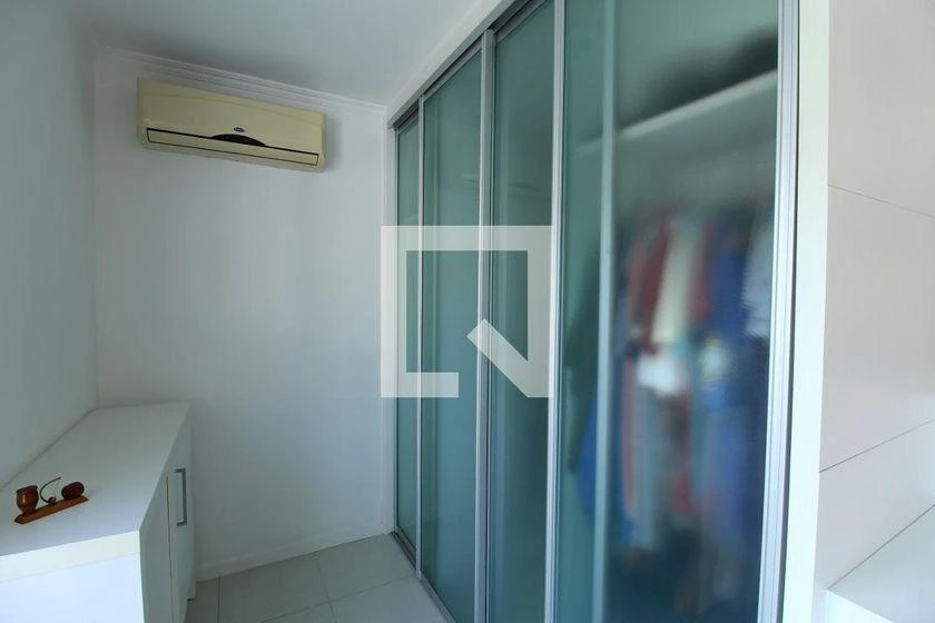 Casa em condomínio para aluguel com 5 quartos e 375 m² — photo 35