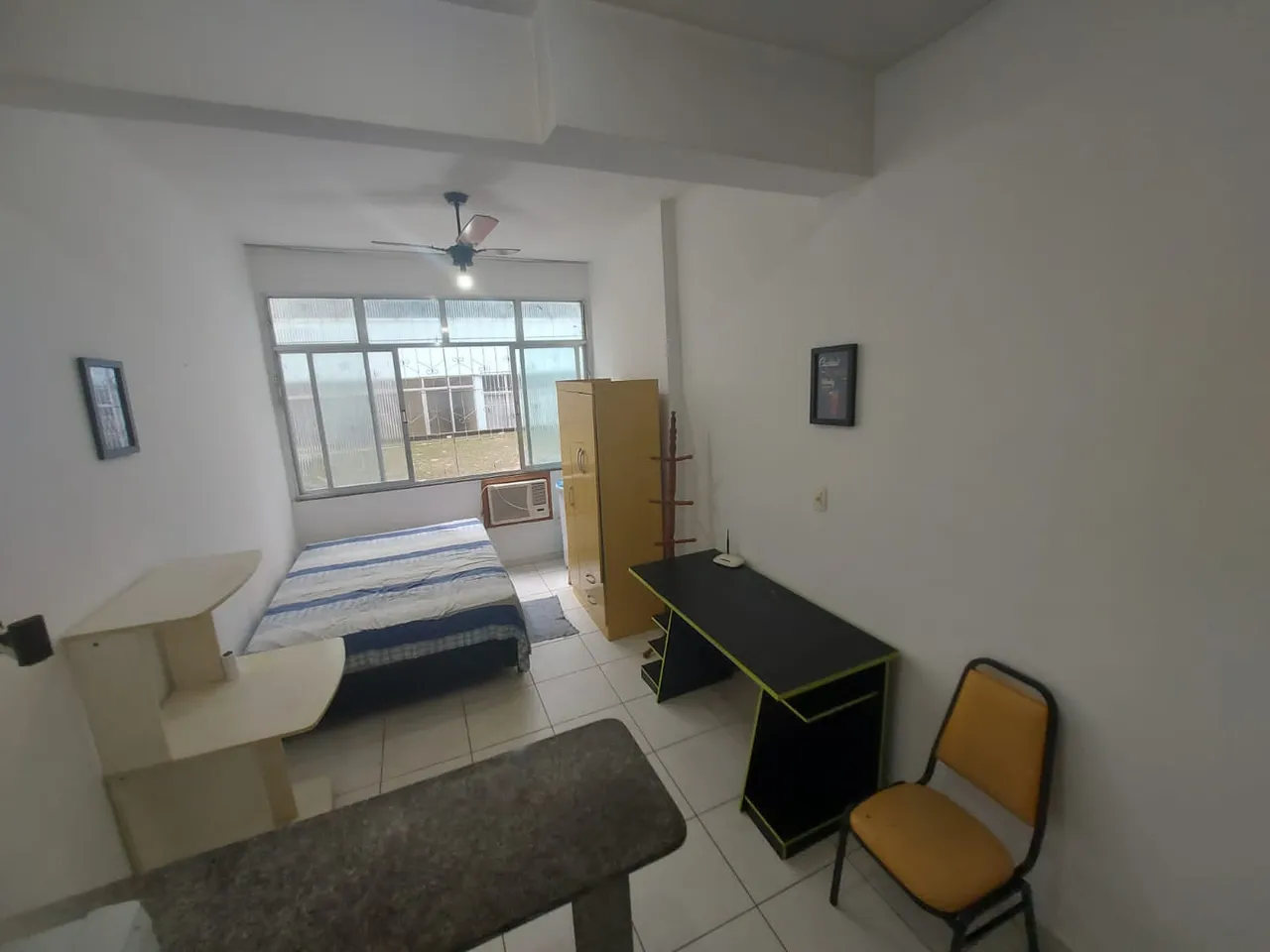 Furnished studio with 1 bedroom and 1 bathroom