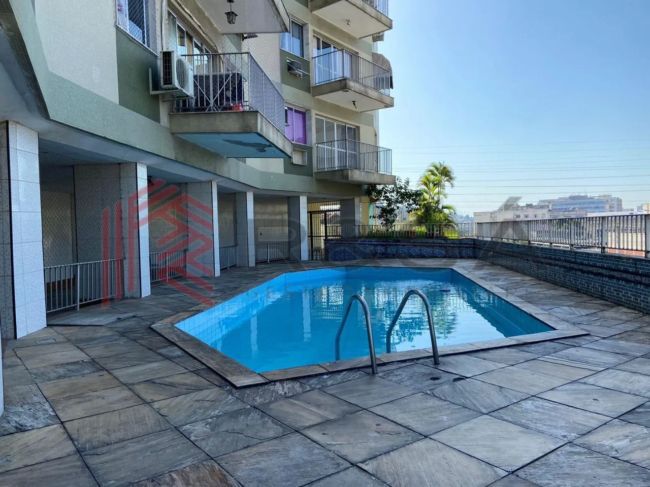 Apartment with 2 bedrooms, 1 bath, and 1 parking spot — photo 9
