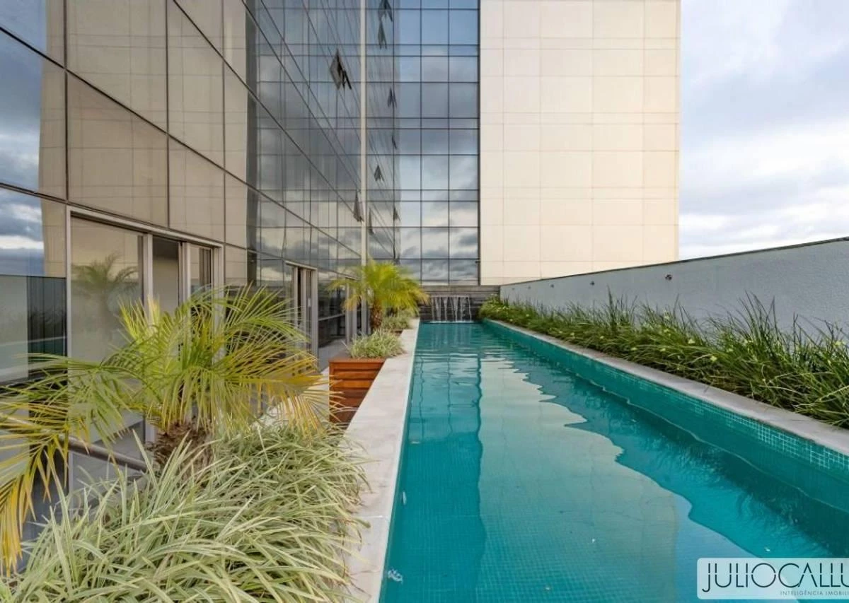 78 m² apartment with floor-to-ceiling windows and a bathtub — photo 38