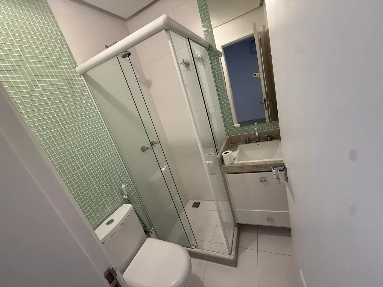 Apartment with 3 en-suites and 2 parking spaces — photo 15